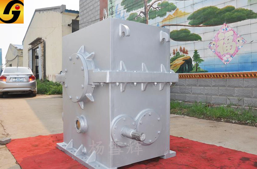 平面二次包絡(luò)減速機 平面二次包絡(luò)減速機