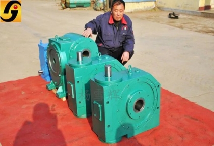 鋼廠連鑄機(jī)專用A225二次包絡(luò)減速機(jī)